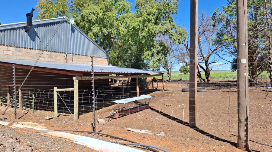  Bedroom Property for Sale in Bloemfontein Rural Free State